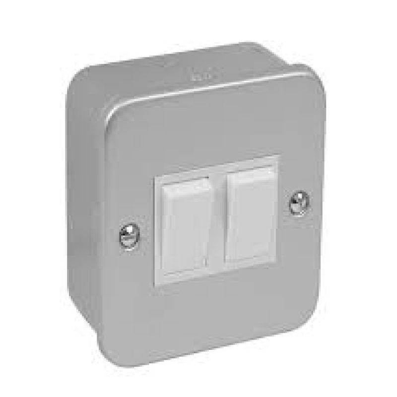 2GANG 2WAY METAL CLAD 10AX